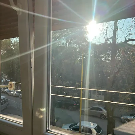 Caramel Blloku アパート ティラナ