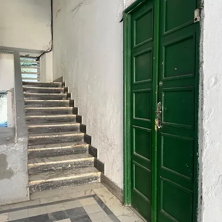 アパート Caramel Blloku